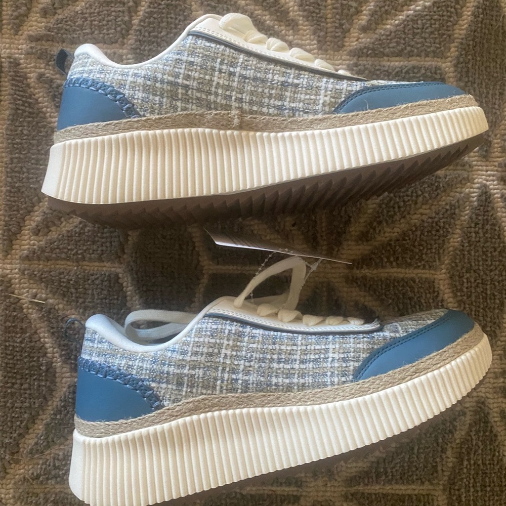Women's Blue and Cream Sneakers - Picture 2 of 6